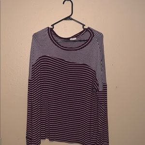 Long sleeve shirt with stripes